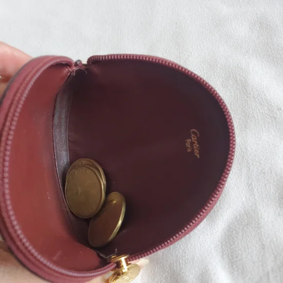 Cartier leather round coin case holder - Picture 7 of 9